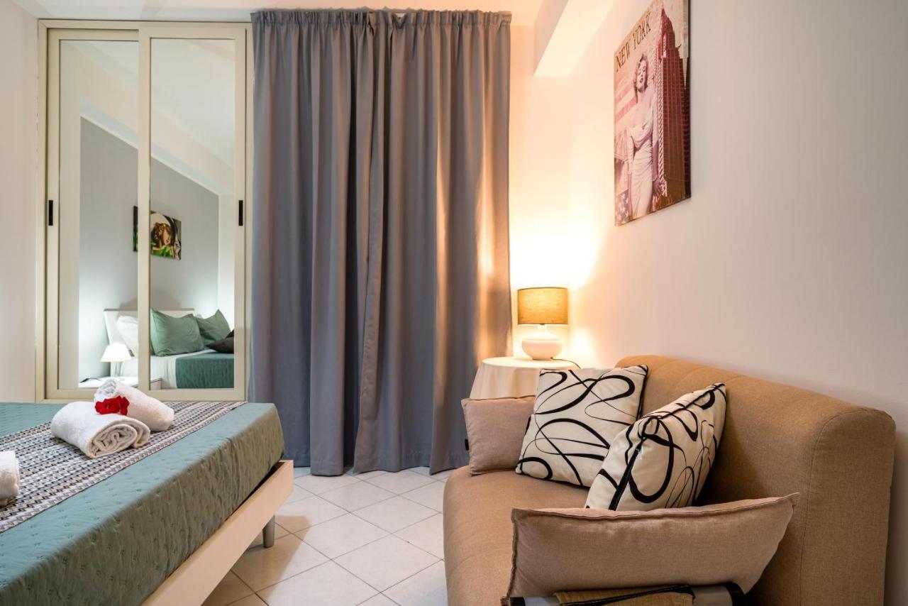 Loft Baia Di Letojanni