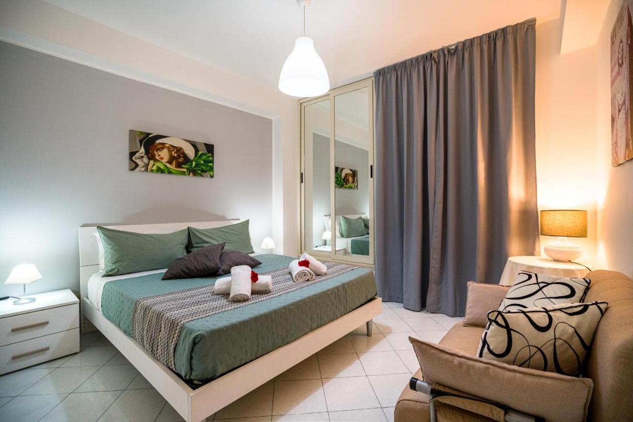 Apartamento Loft Baia Di Letoianni